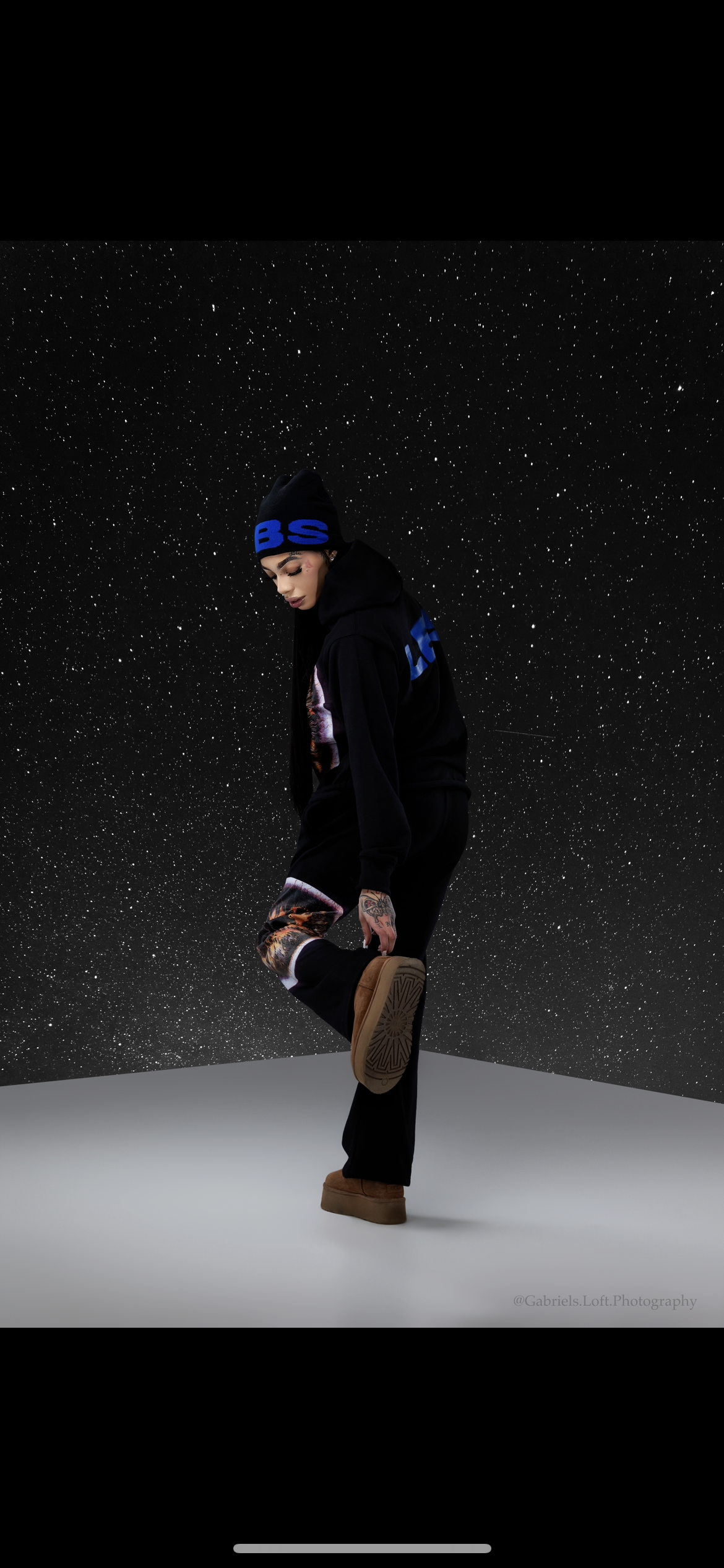 EYE OF THE WORLD JOGGING SUIT